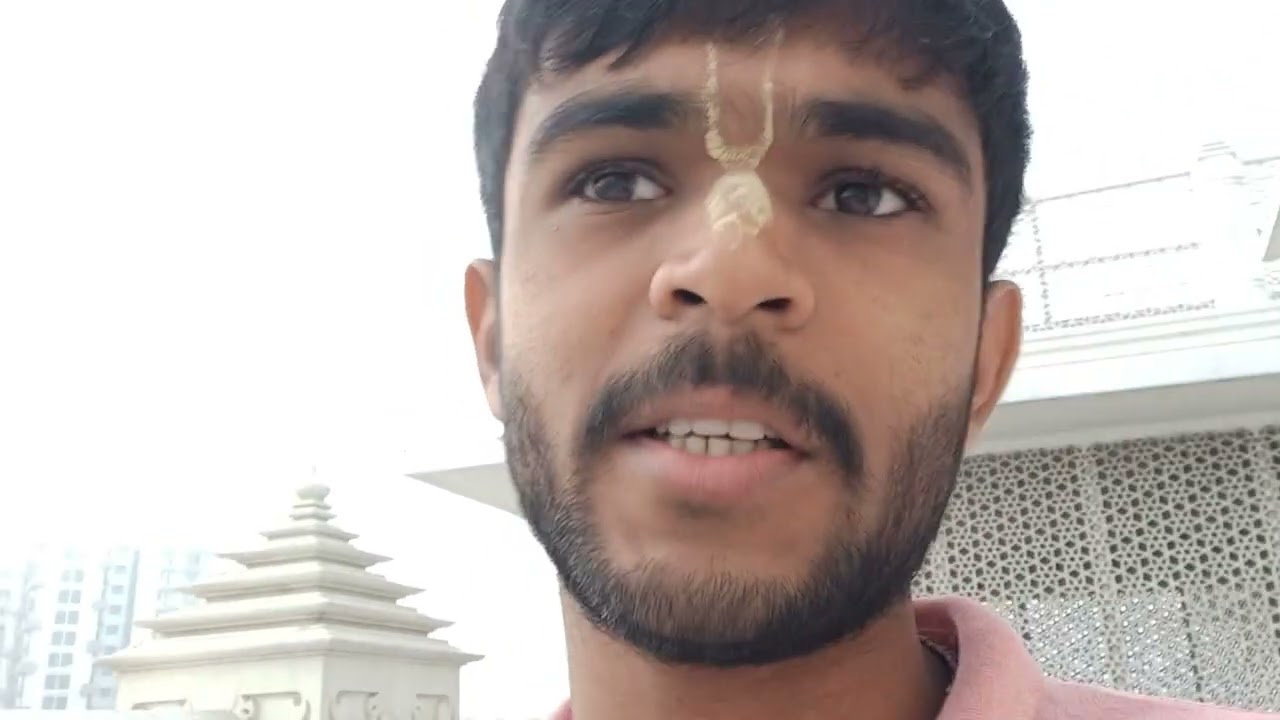 Vrindavan | Vrindavan Chandrodaya Mandir | 10 Push-ups #iskcon #travel #lifestyle #health