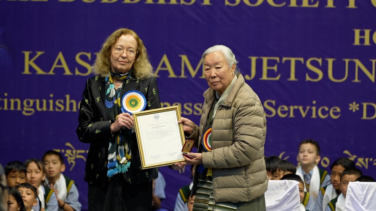 Kasur Ama Jetsun Pema Honoured for Decades of Dedication to Tibetan Refugee Children and Community
