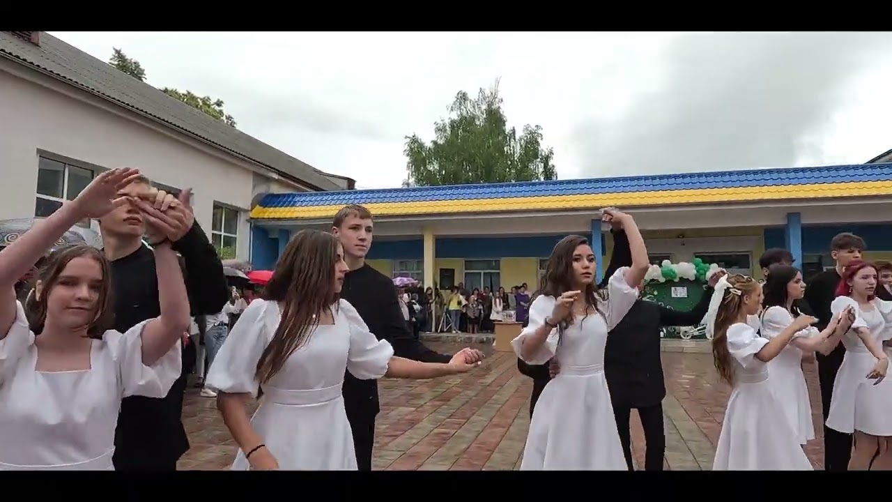 Випускний 9-х класів Сокирянського ліцею №1