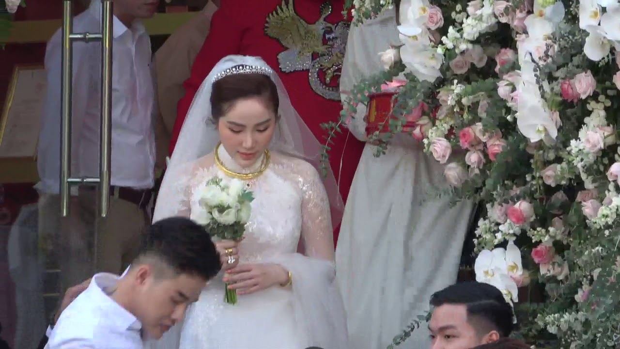 Đám cưới Bảo Thy và chồng đại gia: Dàn xe sang bạc tỷ, ko dâu phụ, bảo vệ nghiêm ngặt