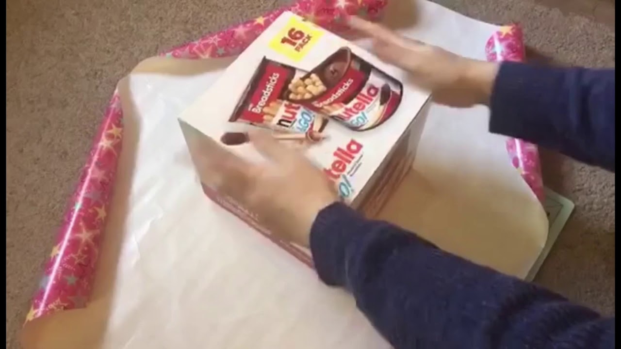 Easy nutella box craft/dish cloths storage idea