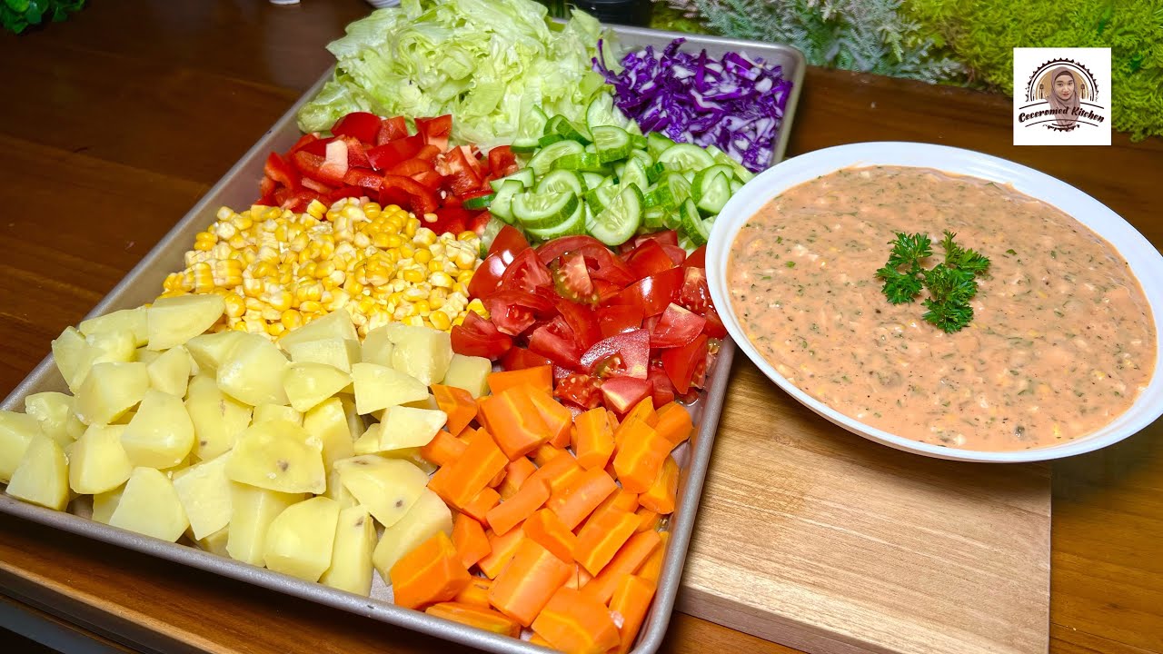 SAYURANNYA KOMPLIT, SALAD SAYUR SAUS THOUSAND ISLANDS.
