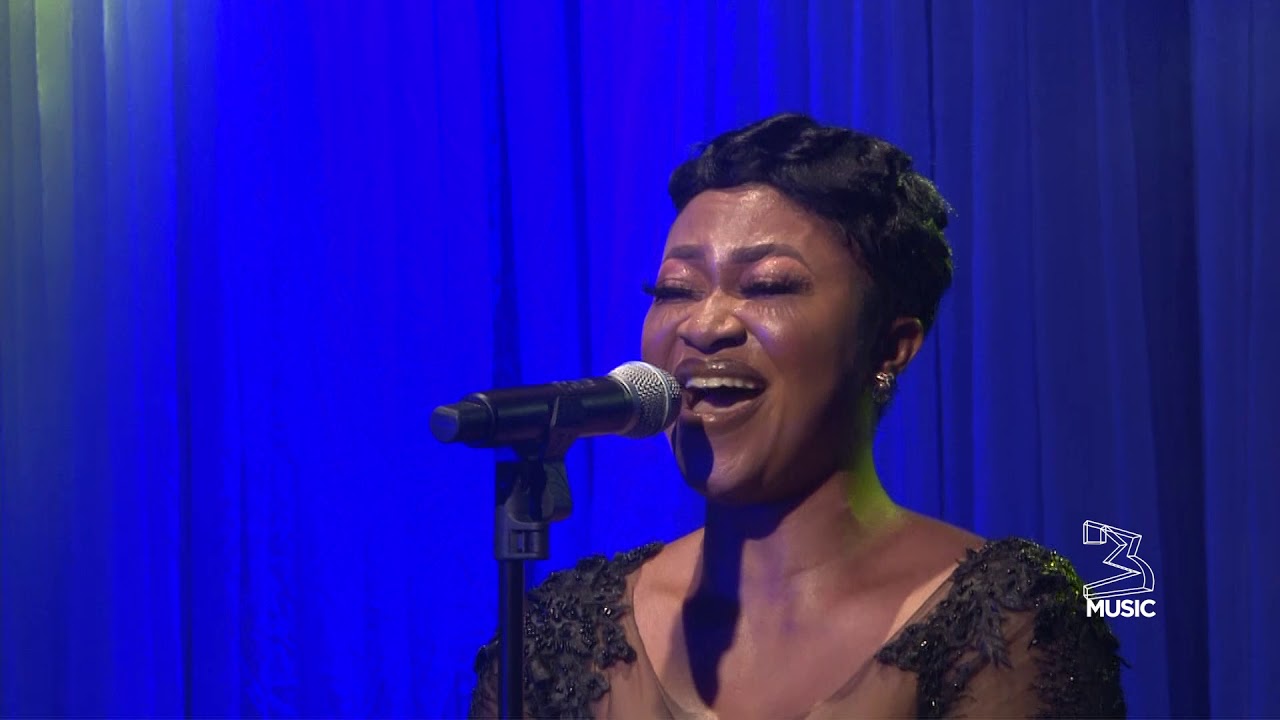 EFE GRACE OPENS 3MUSIC WOMENS BRUNCH 2021