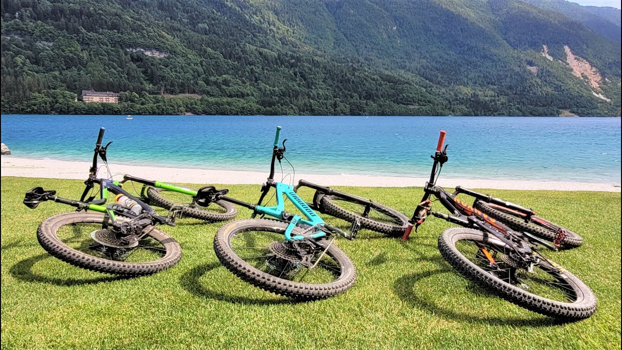 Mountainbiken am Molvenosee