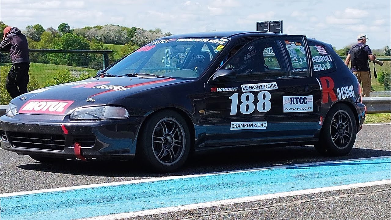 HTCC 2025 course 2 Arnos. Belle Bagarre avec les clio !