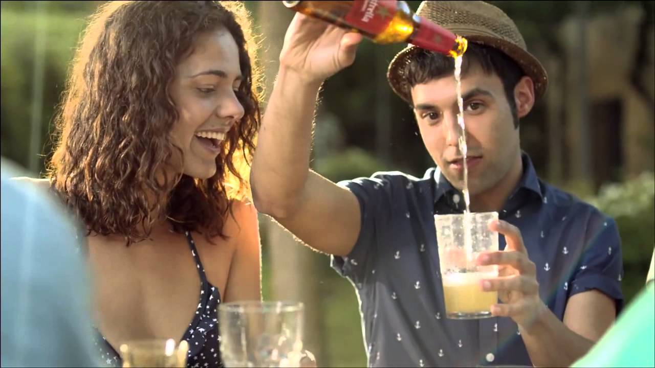 "Love of Lesbian". Estrella Damm 2013