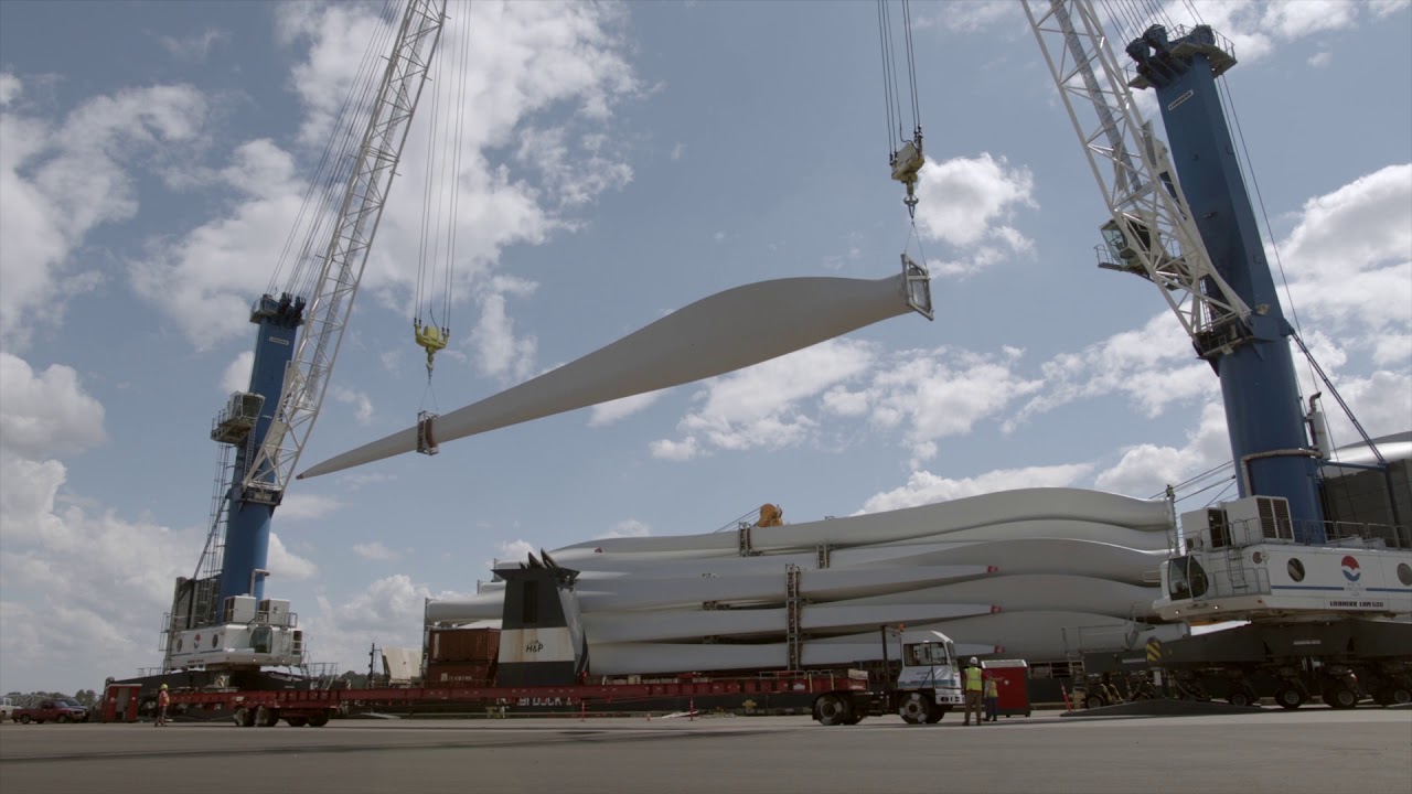 Port of Vancouver USA receives largest single shipment of wind turbine blades in Vestas history