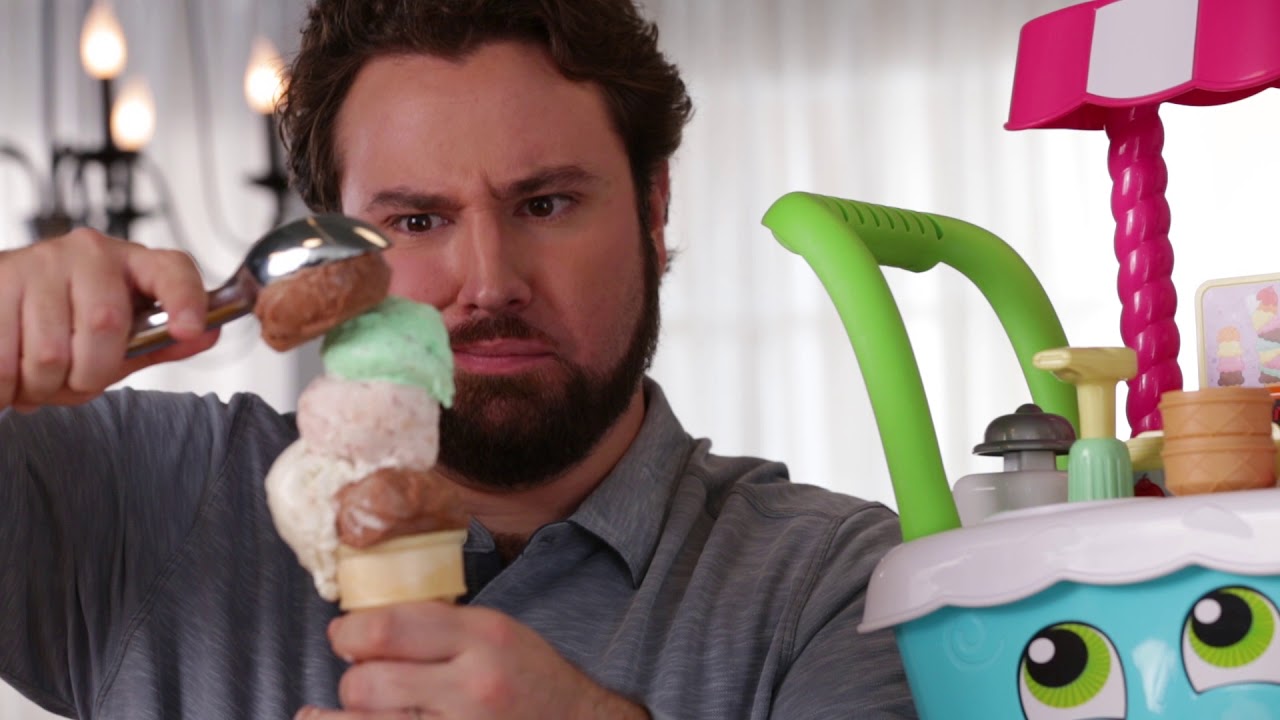 LeapFrog&trade; Scoop & Learn Ice Cream Cart&trade; Ice Cream Social :30