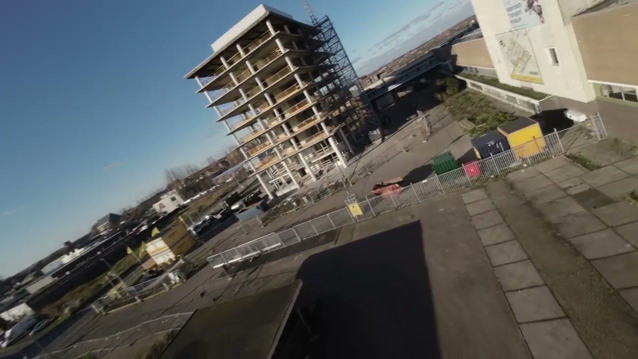 Try-out flying in Nieuw-Vennep with again high winds