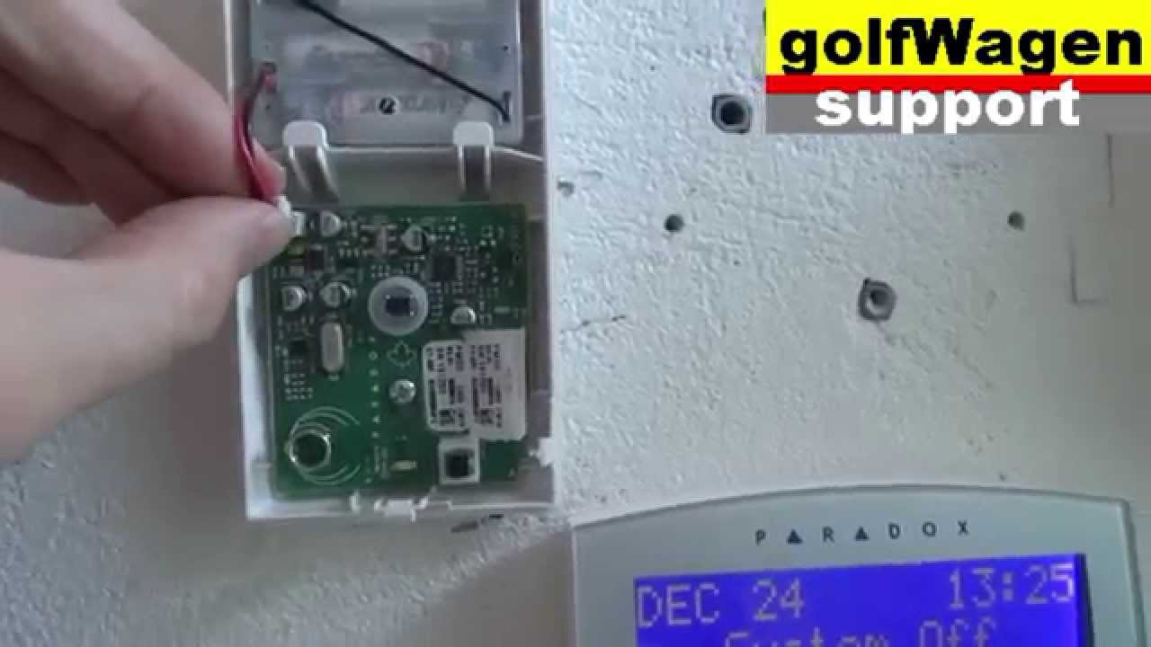 How to change battery on PARADOX wireless detector PMD2P