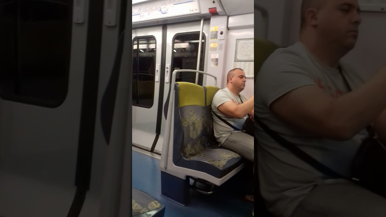 RER B : Voyage entre Paris Gare Du Nord et Saint Michel - Notre Dame en MI79 KASO82