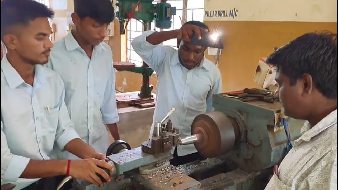 ITI Fitter Lathe Machine Taper Turning Operation ⚙️👨‍🔧🔧 