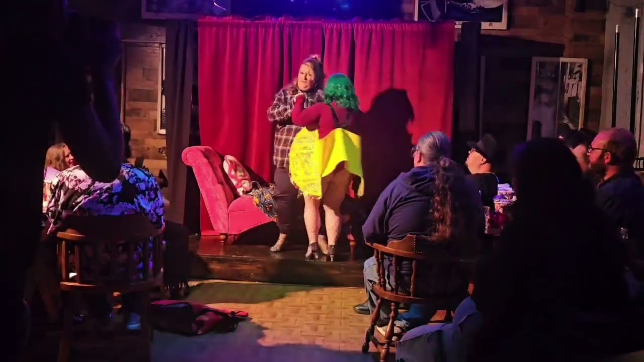 Dynamic Duo: Tacos | Asuka Flame & Lulu LeBeau | Cosplay Cabaret