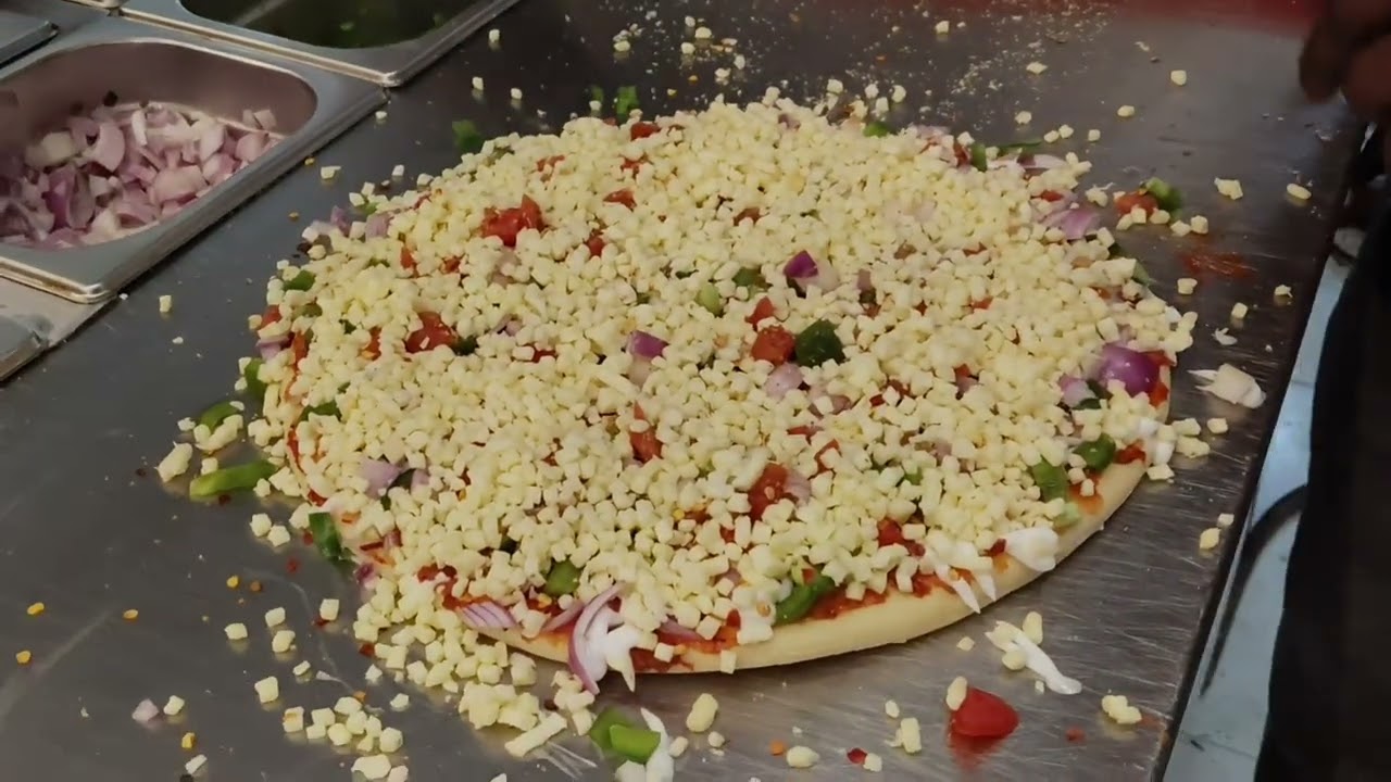 Aaj Ham Bana Rahe Hain Mix Veg Pizza 🍕 | Full Making Video | Street Style Pizza