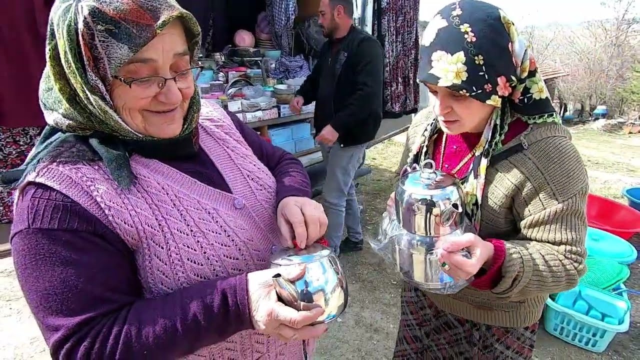 Gapçı çerçici  geldi Güler ve Kezban yengem alışveriş