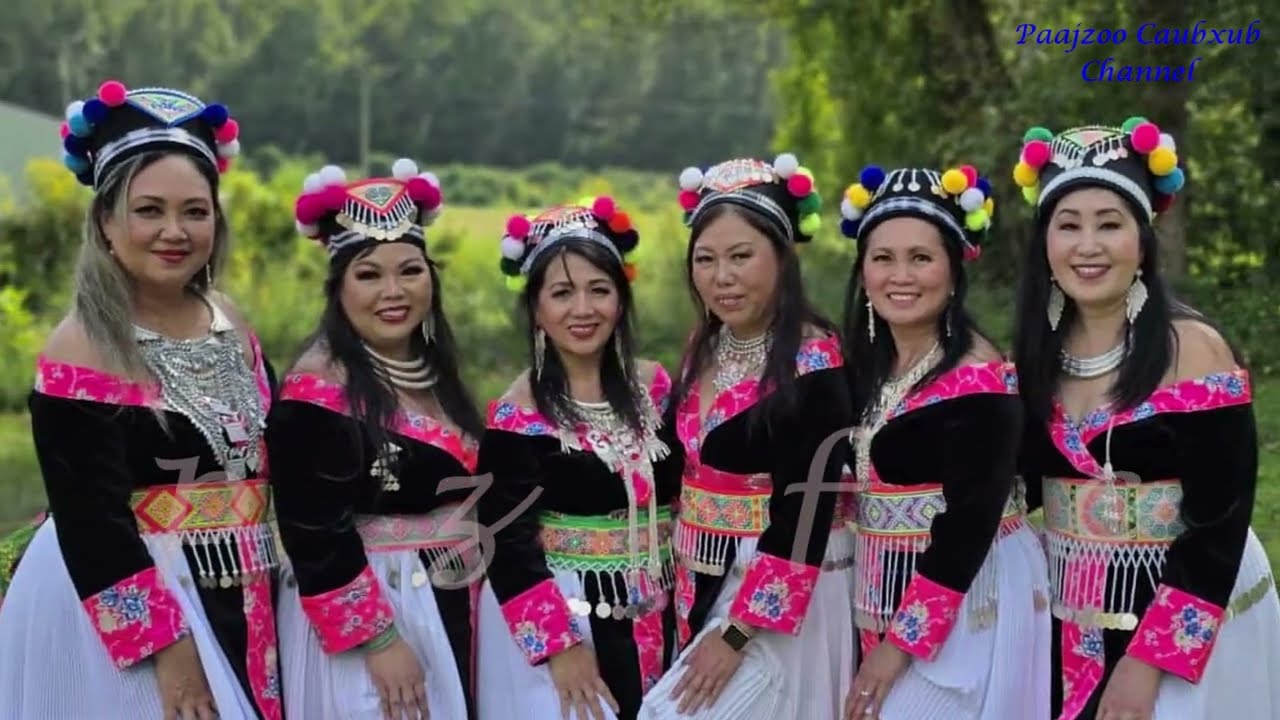 Nkauj Moob Koj Nyob Qhov Twg Tuaj