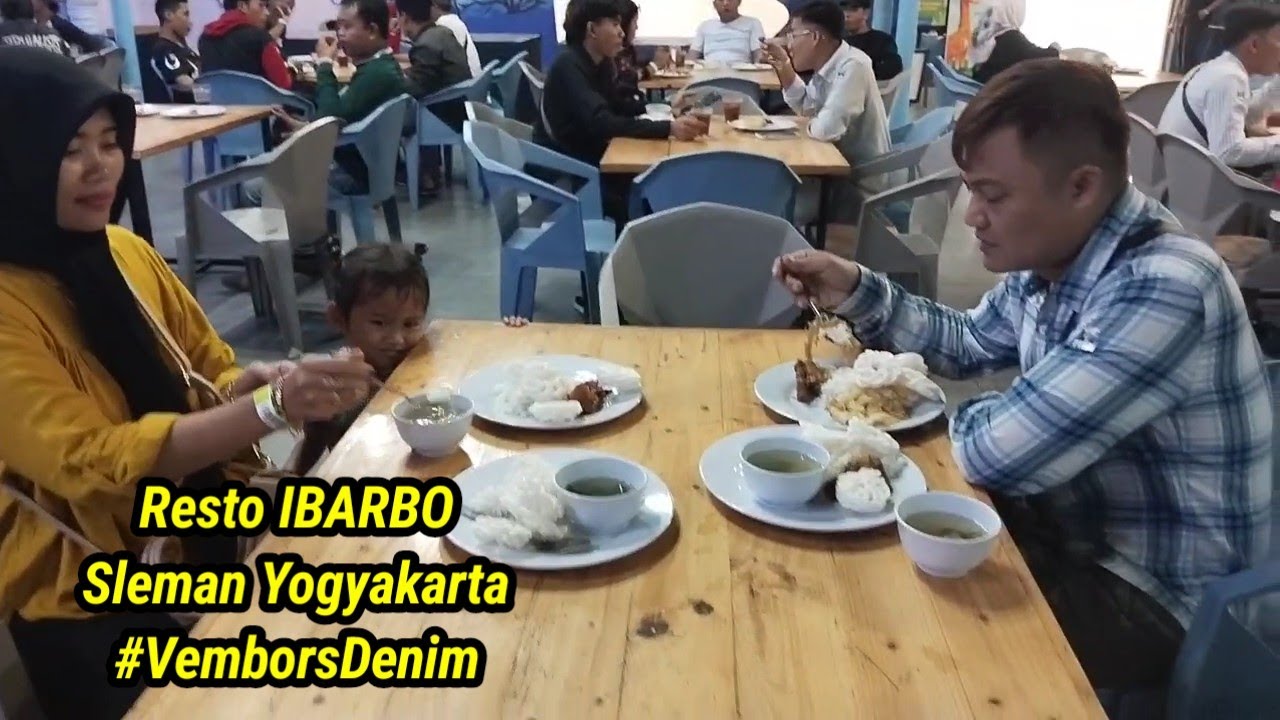 Keluarga Besar Embors Denim Karangsari Bojong ada di resto Ibarbo Sleman #part6