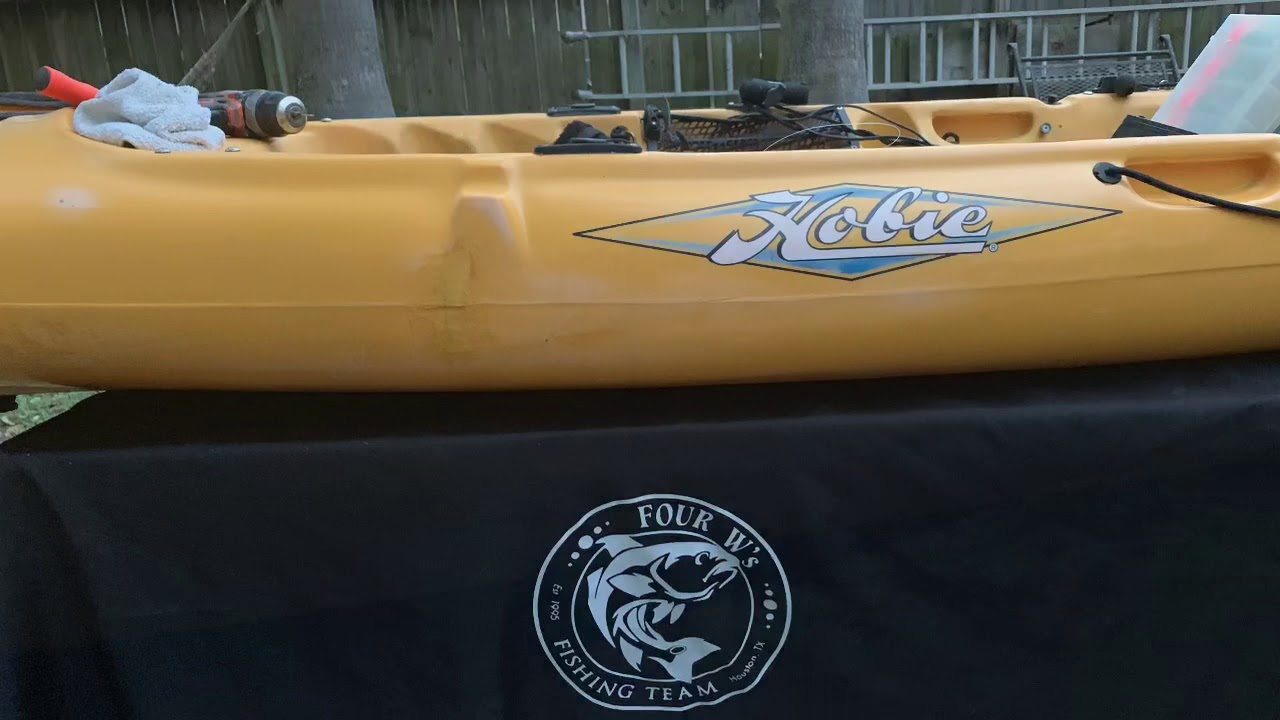 Crack repair on the Fourwsfishingteam Hobie Adventure 16 Kayak
