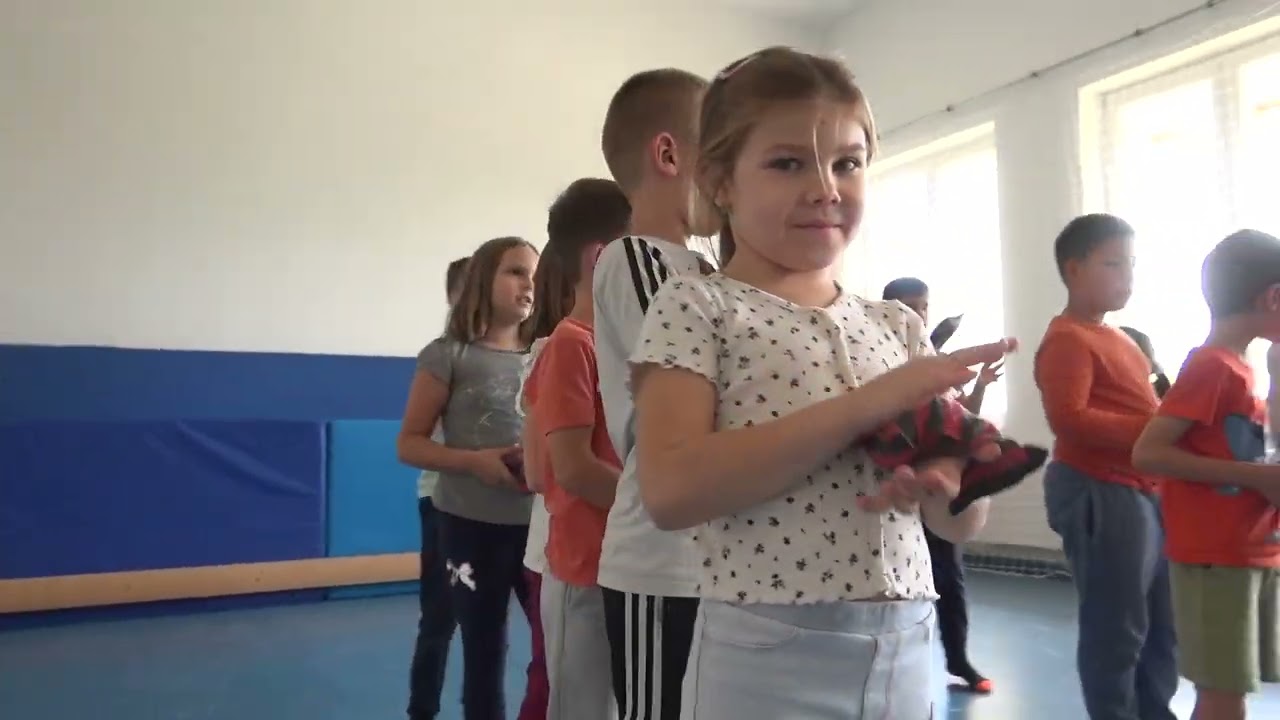 REMÉNYIK SÁNDOR REFORMÁTUS ÁLTALÁNOS ISKOLA ÉS ALAPFOKÚ MŰVÉSZETI ISKOLA -BEMUTATÓFILM