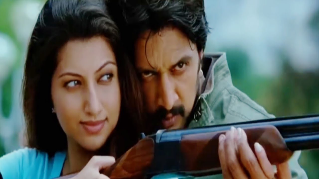 EEGA MASS Kiccha Sudeep Intro Scene Reaction | Nani | Samantha 