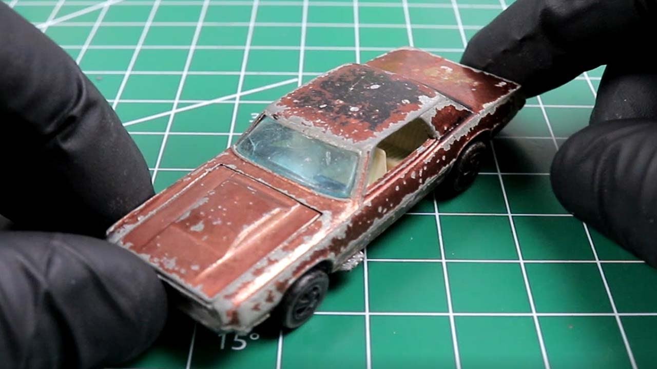 Redline Restoration : 1967 Custom T-Bird