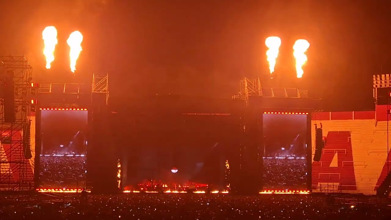 My Chemical Romance - Famous Last Words / The End (Reprise) / Blood @ Estadio Huracan, Argentina