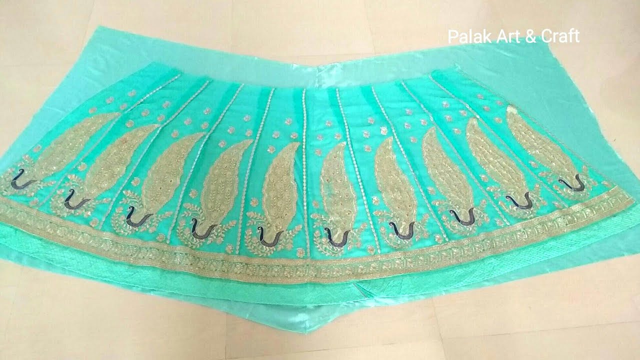 राजपूती पोशाक के लहंगे में अस्तर और बेल्ट जोड़ना/How to attach lining in Rajputi Semi Stitch lehenga.
