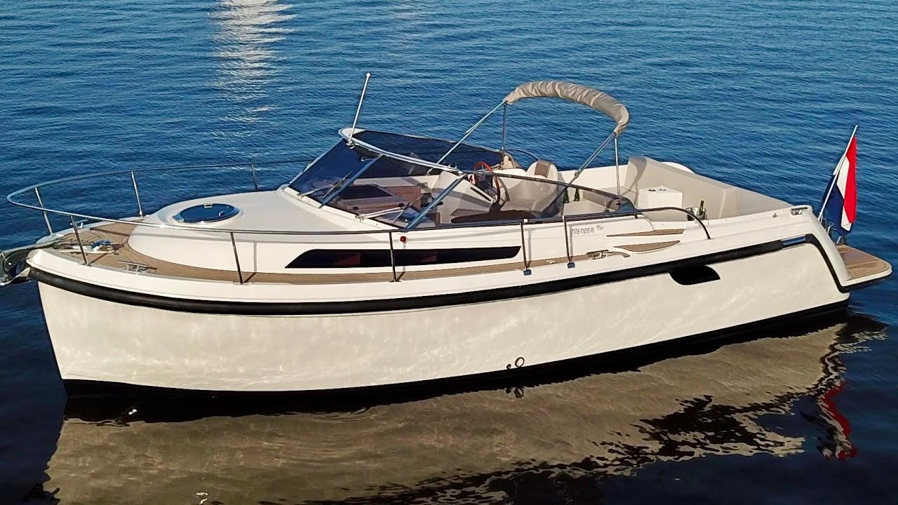 £250,000 Yacht Tour : Interboat Intender 950 Cabin