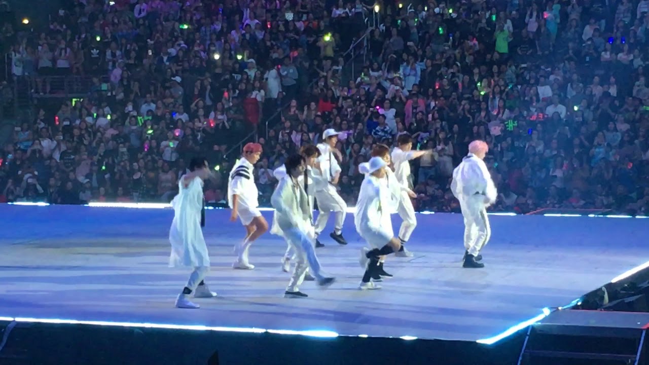 KCON 2017 NCT127 Limitless