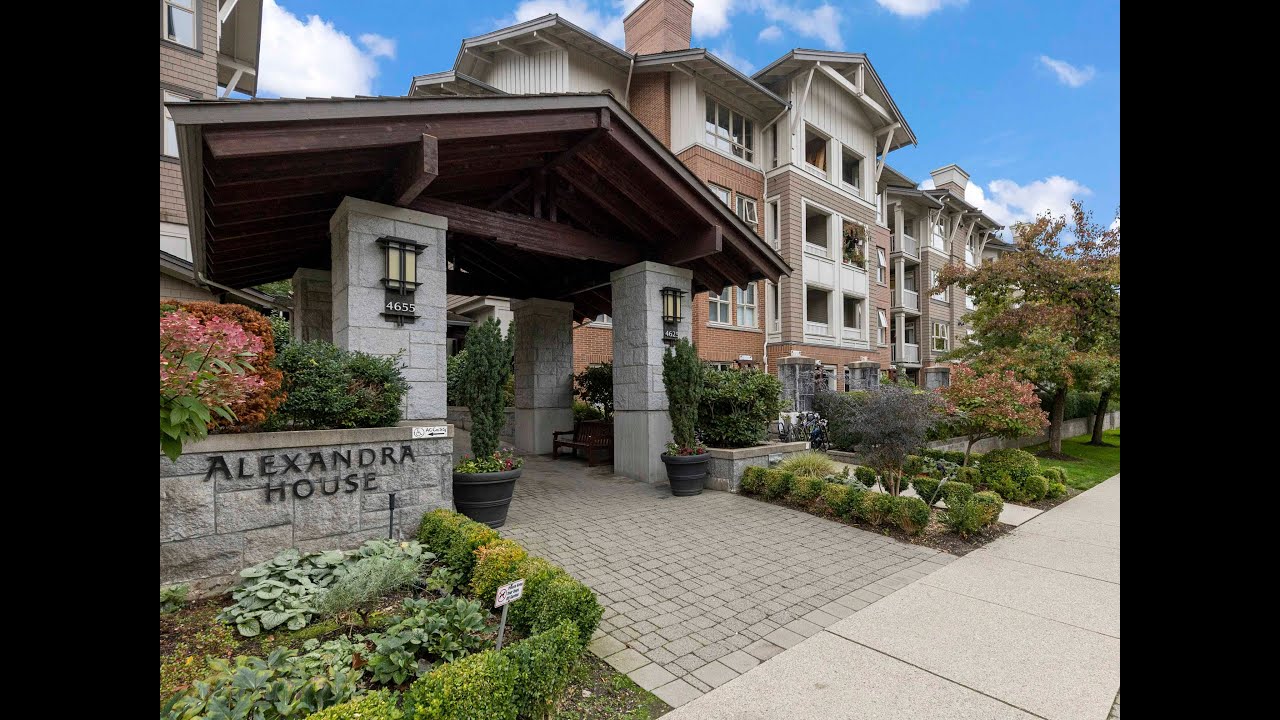Spacious Vancouver-Westside 1 Bedroom w/Den Condo Located at 1309-4655 Valley Drive