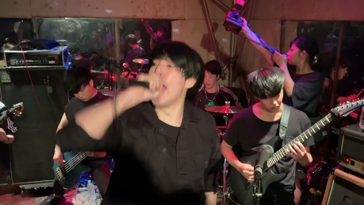 Graupel Bereavement floor Live