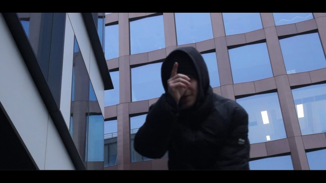 Delay - Tryb samolotowy (prod.mbeats x alek) [Official Music Video]