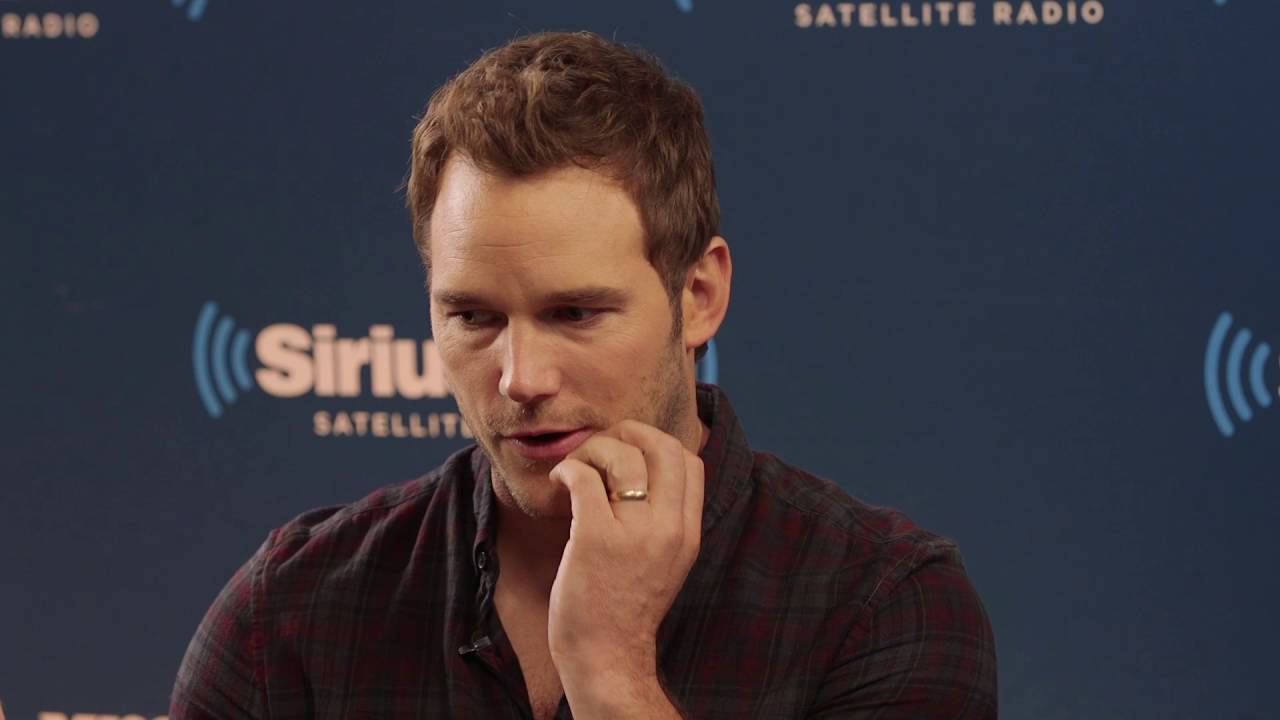 What Did Chris Pratt Sing to get his Role in Magnificent 7 // Entertainment Weekly Radio