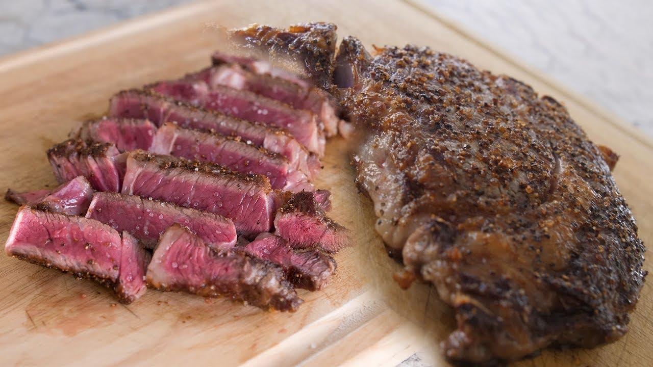 Easiest Way To Cook A Steak! Best Steak In A Pan!
