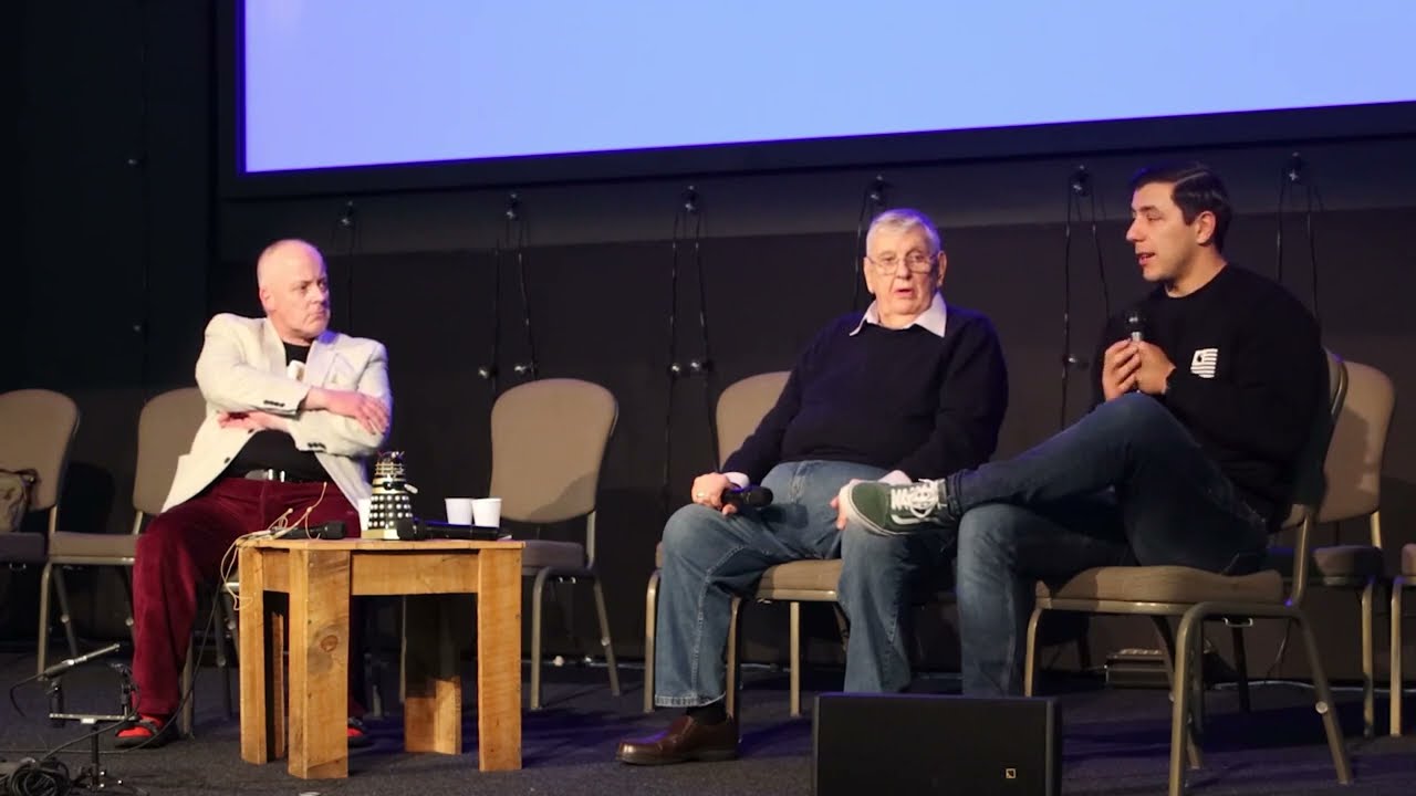 Doctor Who: Stuntmen Derek Martin and Andrew Burford at Bedford Who Charity Con 8, part 1.