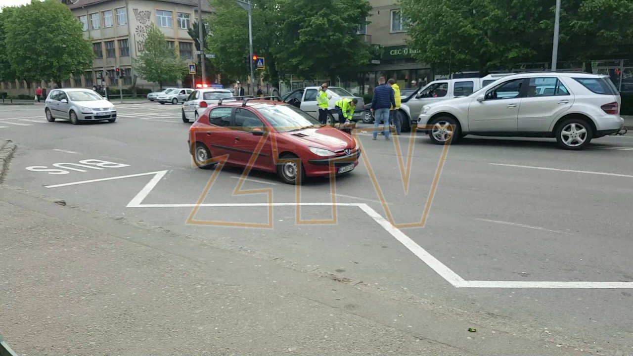 HOTUL DE MASINI A FOST PRINS IN TRAFIC