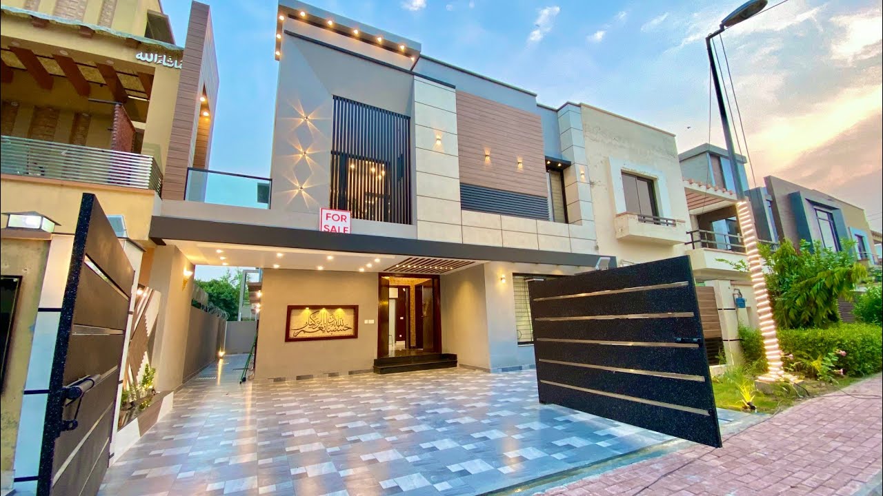 10 Marla 35'×65' Designer House 🏠 with 5 Bedroom for sale in bahria town Lahore