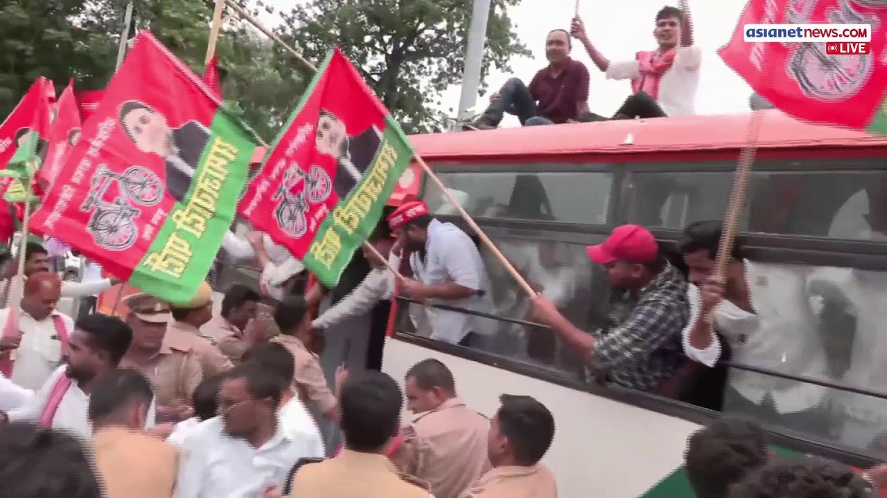 LIVE 🔴 SP Workers Protest Over Jantar Mantar Detentions | Dimple Yadav | Lucknow