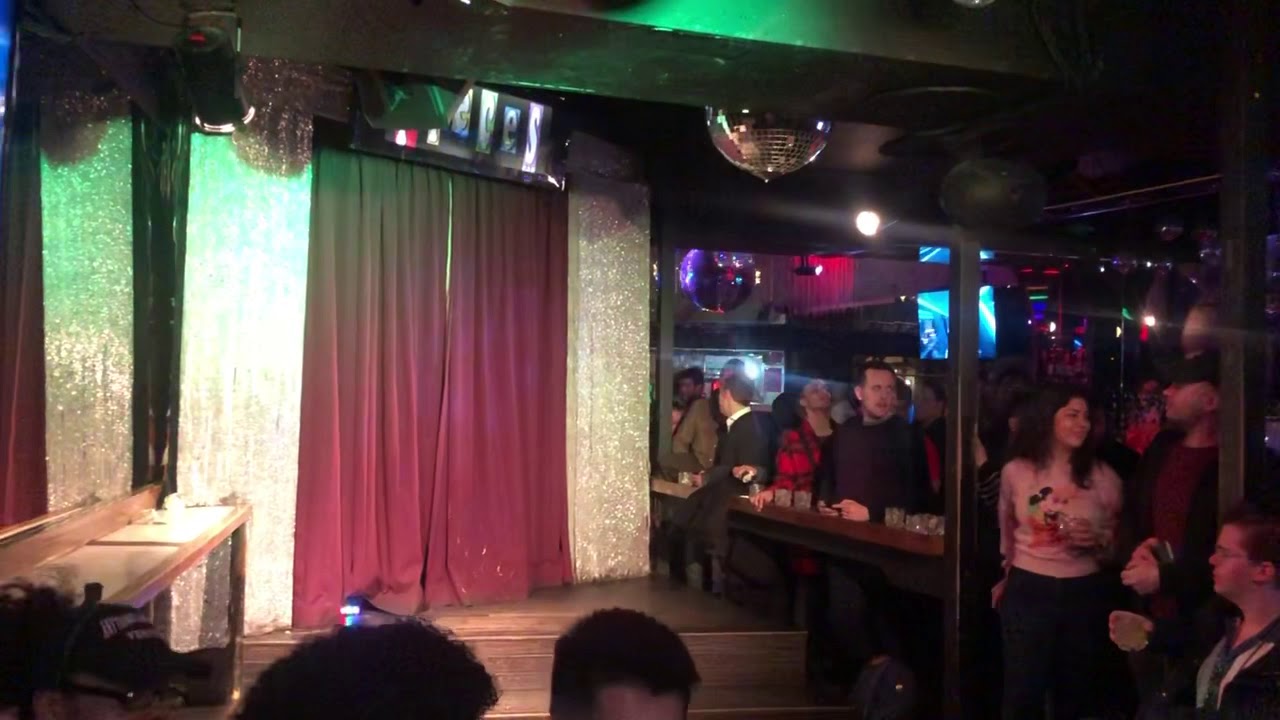 Egypt performing Ain’t Nobody at #DragWars