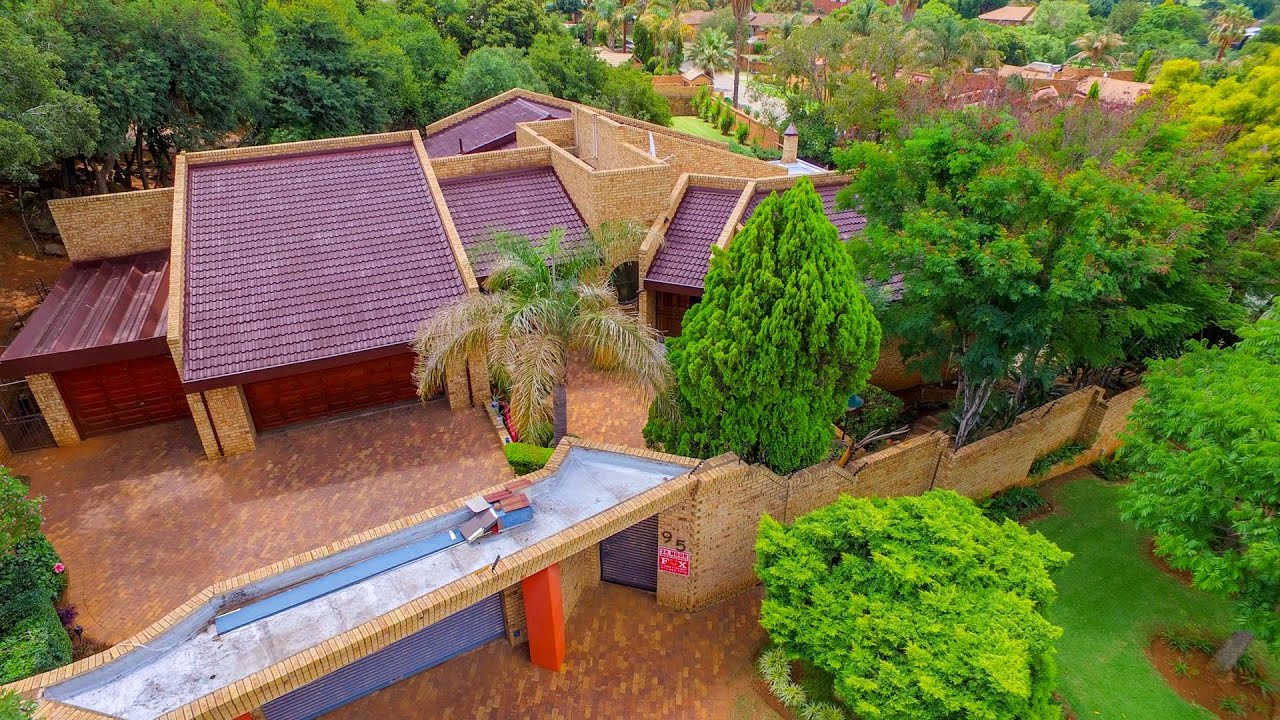 3 Bedroom house for sale in Glenvista, Johannesburg