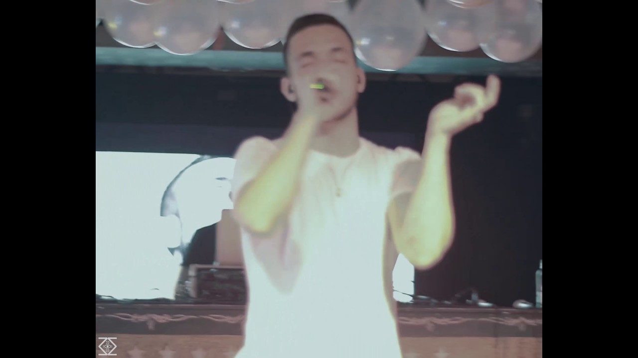 C Tangana en Chile 2017 ( SHOW COMPLETO)