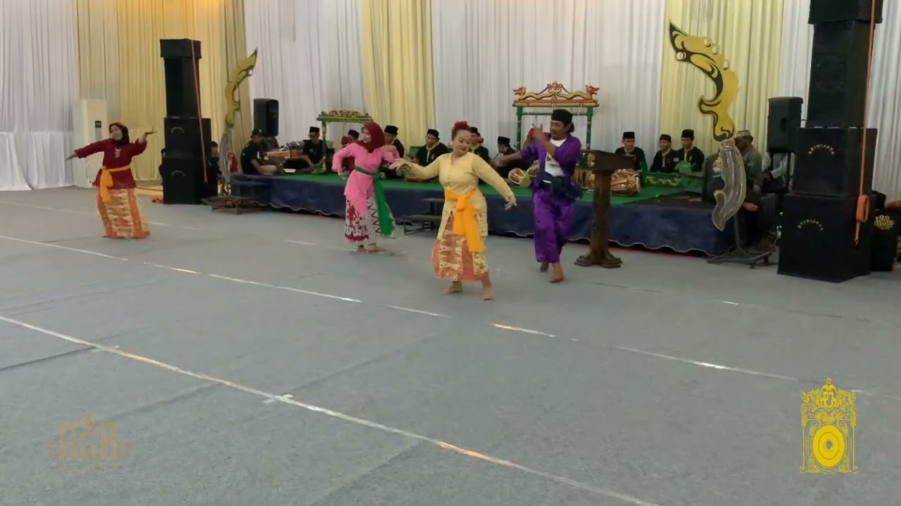 Tari tayuban  di Gong si bolong 