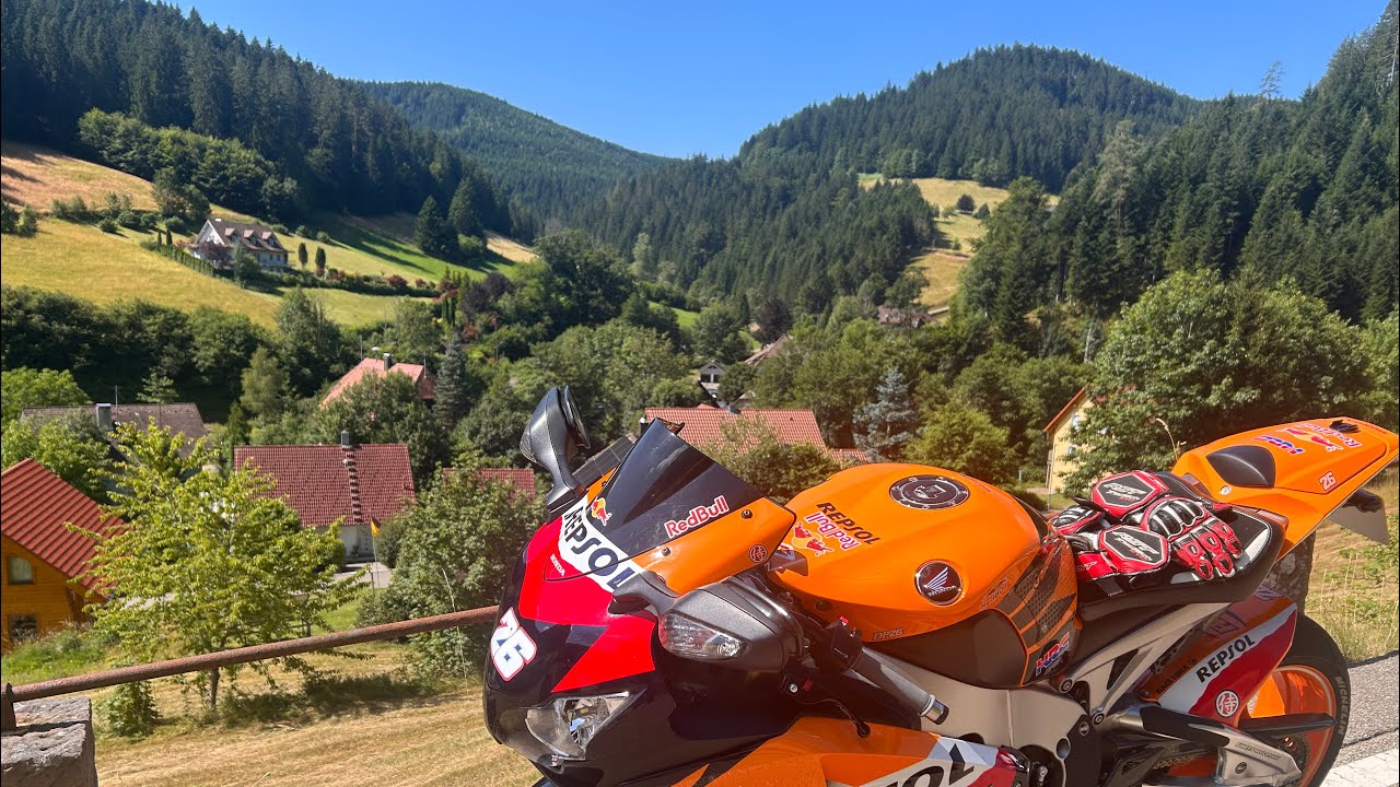 🏍️ Germany trip 2025 EPISODE 1 &ndash; UK to France on Superbikes | Fireblade Long-Distance Ride 🇩🇪🇫🇷