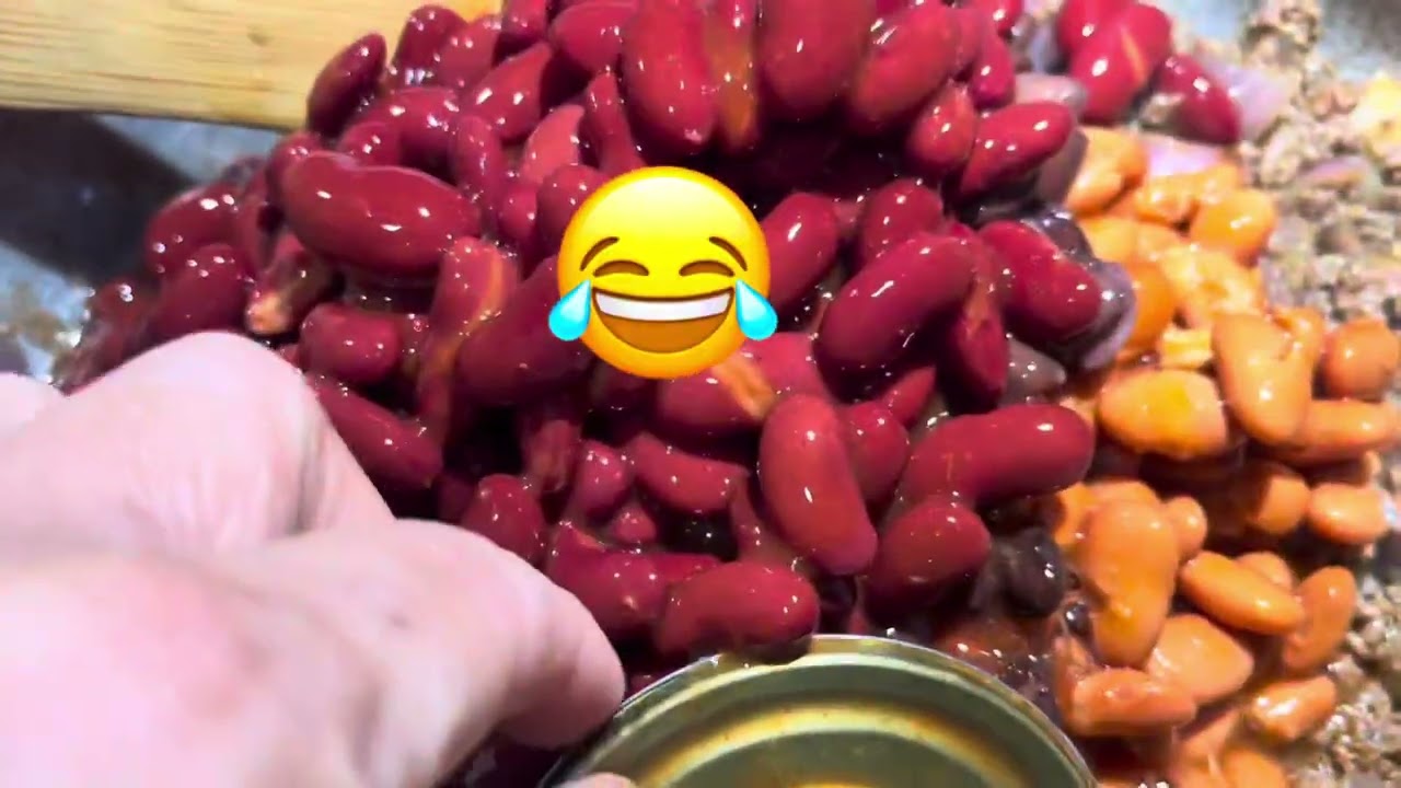 EASY HOMEMADE CHILI 