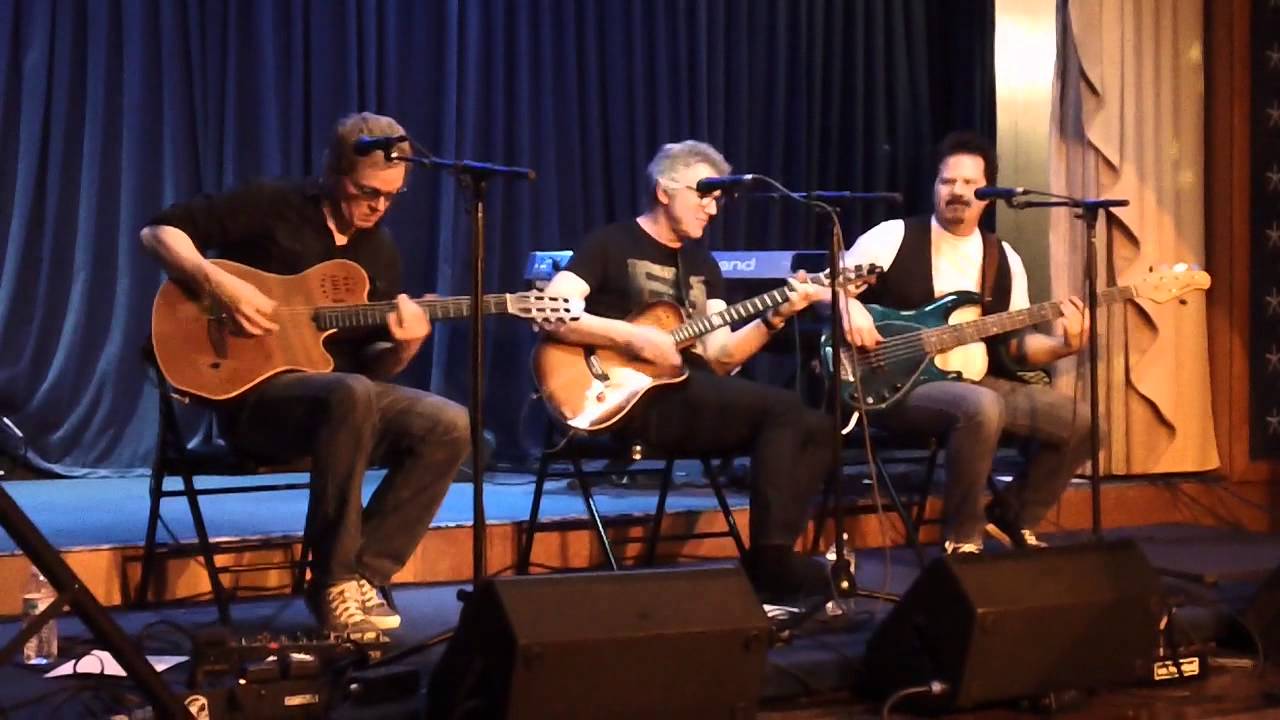 Rik Emmett Ordinary Man acoustic