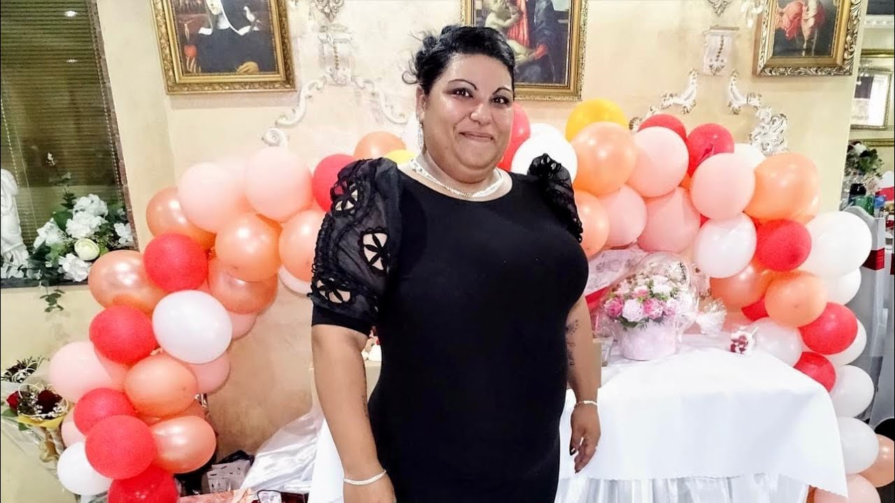 Narodeniny  Anicka 36 rokov Restauracia Family Kapela Gipsy Septym