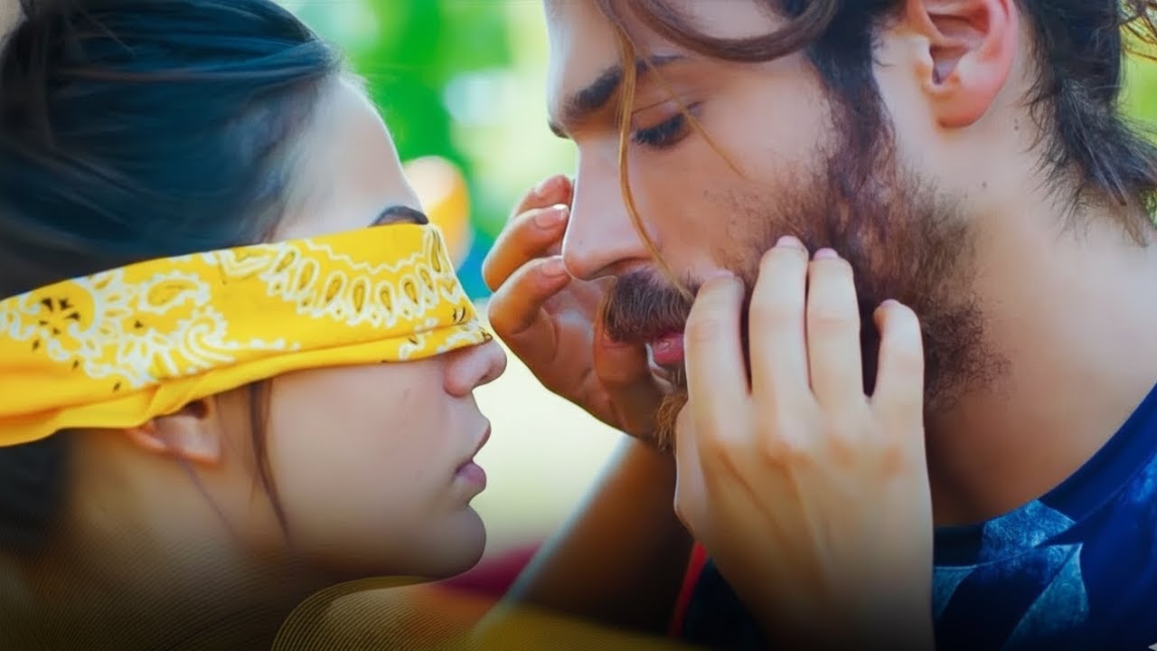 Divorcio Demet Özdemir: Can Yaman Primera Llamada 3 Minutos Después Firmar - 
