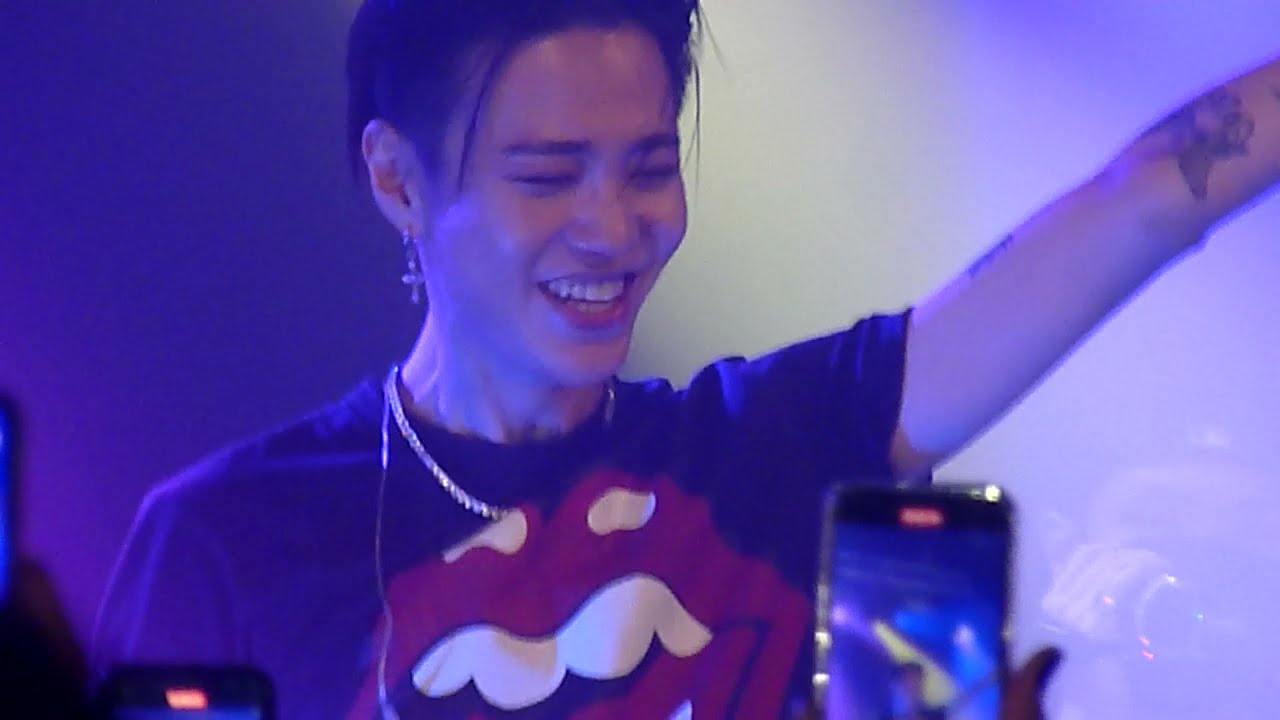 Bloo 블루 - Daddy -  The Day We First Met - Girl In New York (Live, London @ The Garage)