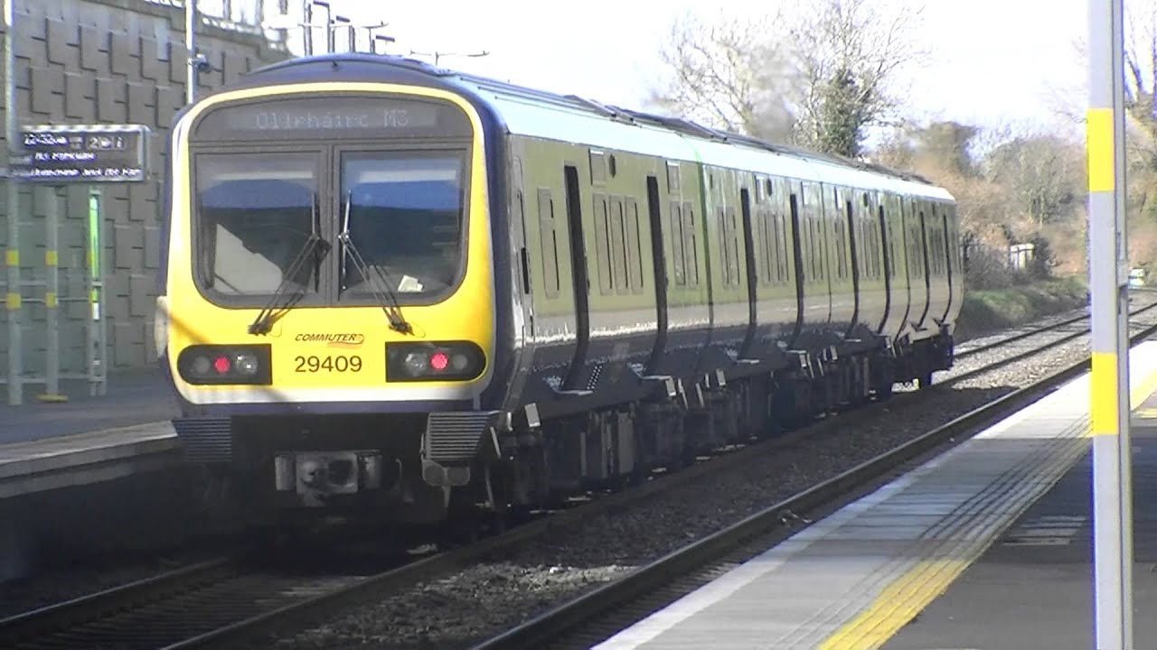 Irish Rail 29000 DMUs 29021 departs and 29009 departs for M3 Parkway at Navan Road Parkway