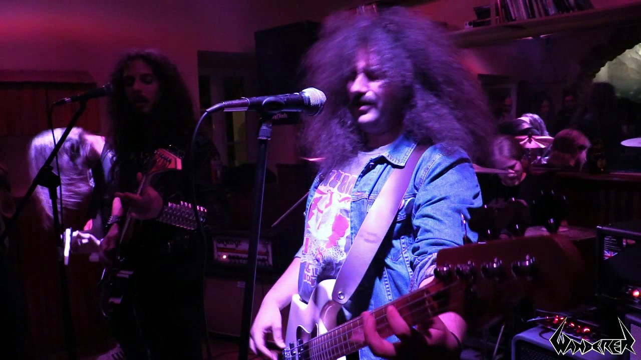 Wanderer - Rrusstyk Bar , Pech&atilde;o , Portugal 14.04.2017